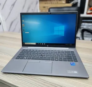 Laptop HP ZBook Firefly G8 16GB Intel Core I7 SSD 512GB