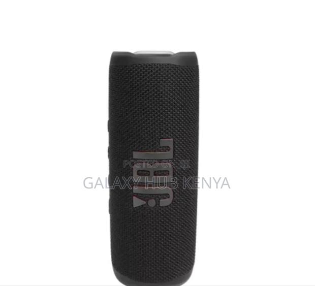 JBL Flip 6 Portable Bluetooth Speaker - thumbnail 2