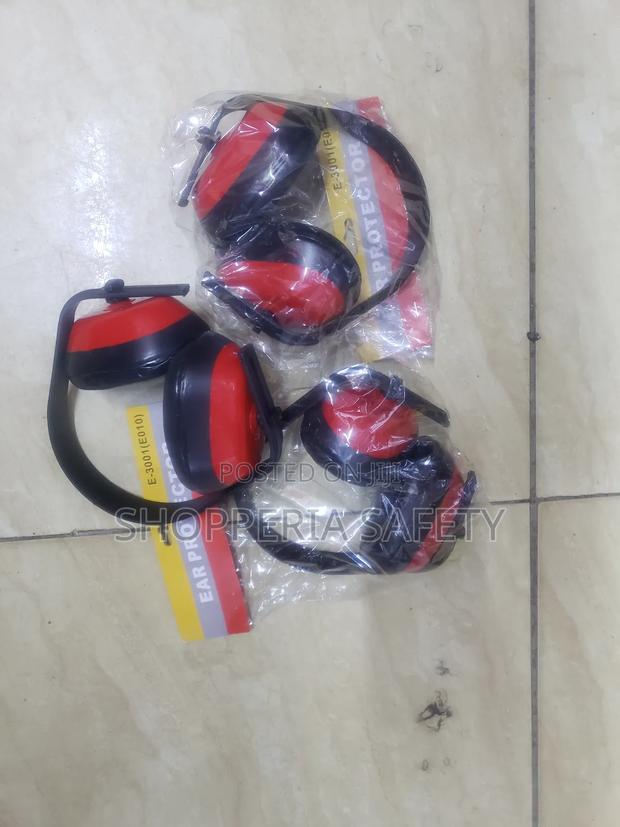 Ear Muffs Ear Muffs - thumbnail 2