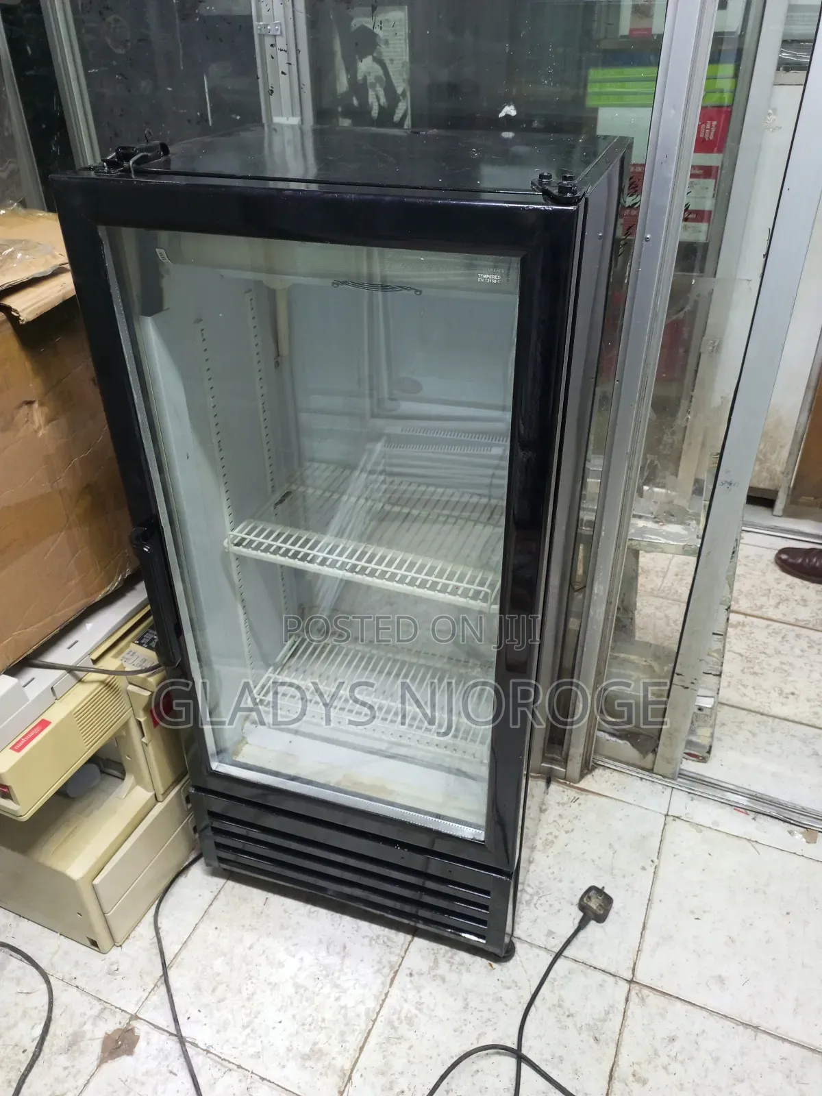 100l Litres Min Fridge ( Black Perfect Working)