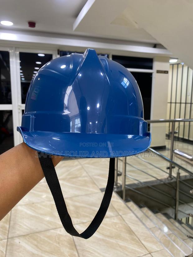 Light Duty Helmet – For Light Roofing Tasks. - main view