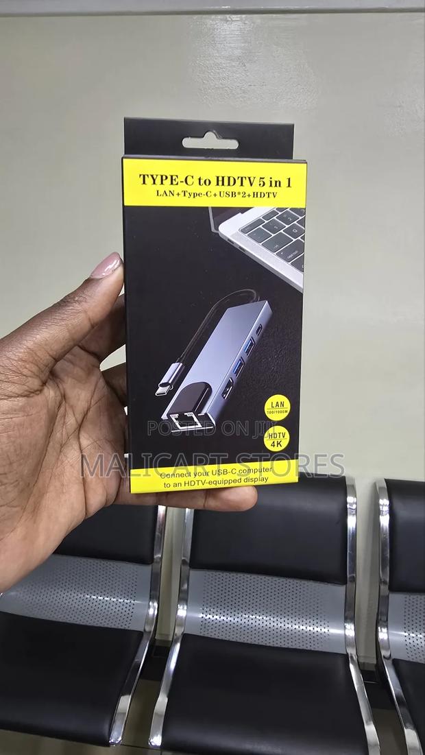 Type C to HDTV 5 in 1 Adapter - main view