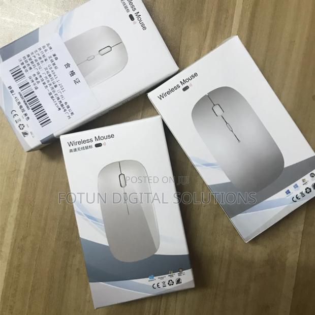 Silent Rechargeable Mouse–Comfortable Grip, Built-in Battery - main view