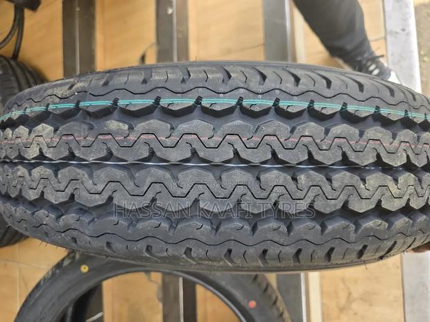 195r15 Fortune Tyre - thumbnail 2