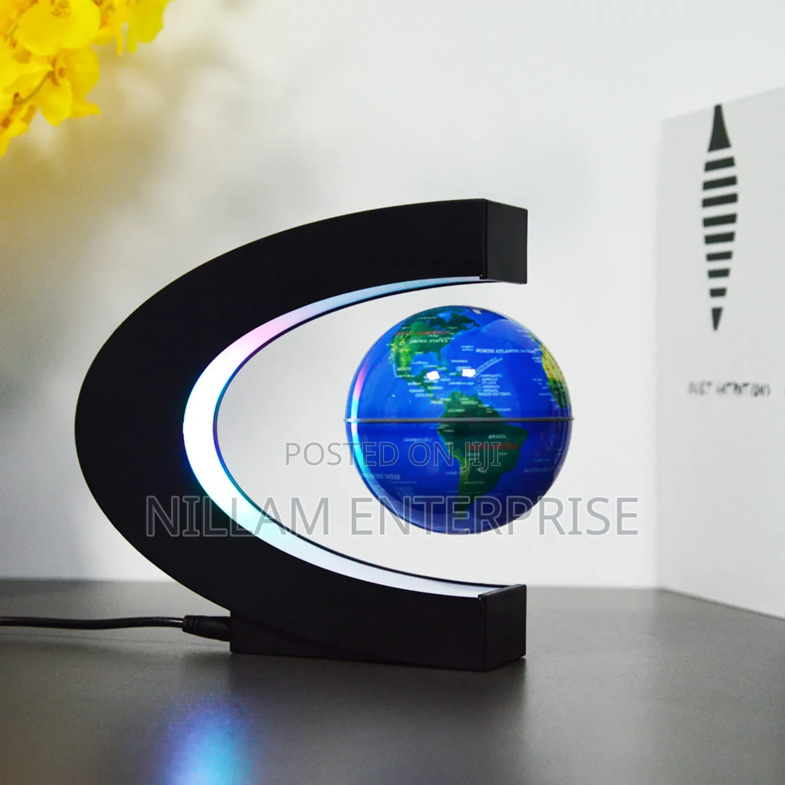 Magnetic Floating Globe With World Map