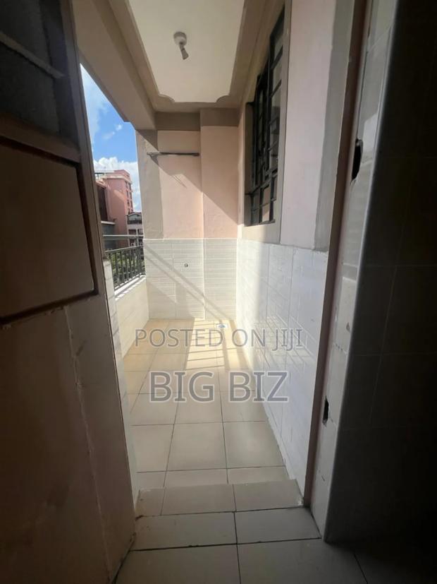 1bdrm Apartment in Studio/1/2, Parklands/Highridge for rent - thumbnail 7