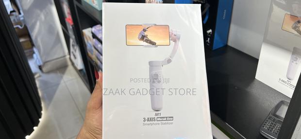 Smartphone Stabilizer M1 3-Axis - thumbnail 2