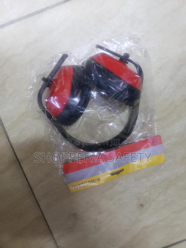 Ear Muff For Ear Protection - thumbnail 2