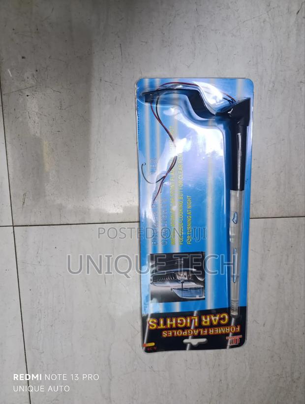 Front Bumper Flag Light Antenna/Bumper Antenna With Lights - main view