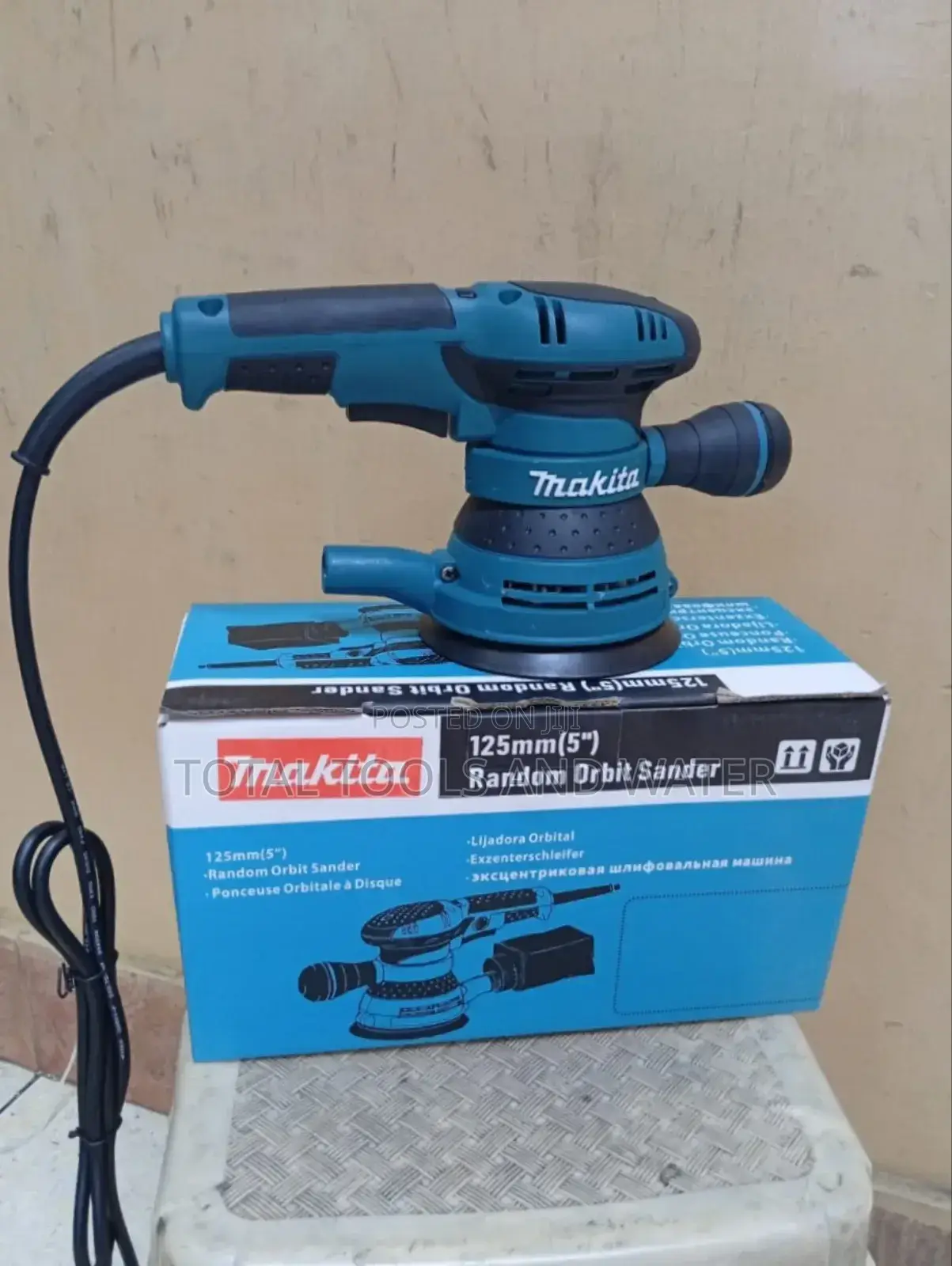 Makita Sander 5" 320w With Speed Adjustable Control