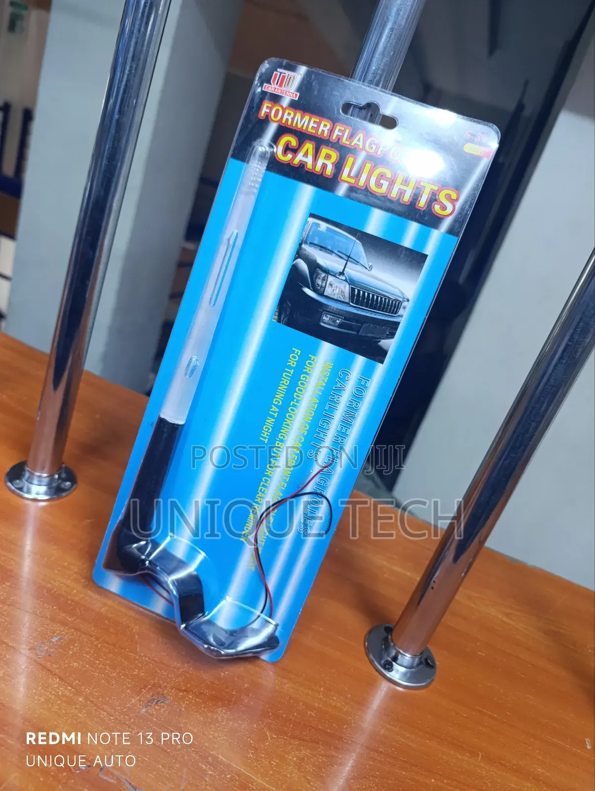 Car Aerial /Antenna Flag Pole Light – Front Mount