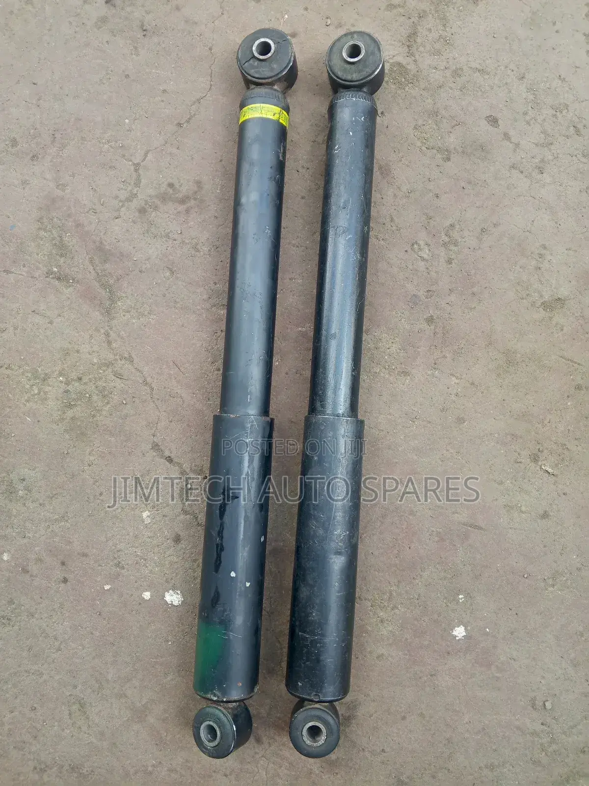 Suzuki Escudo Rear Shock