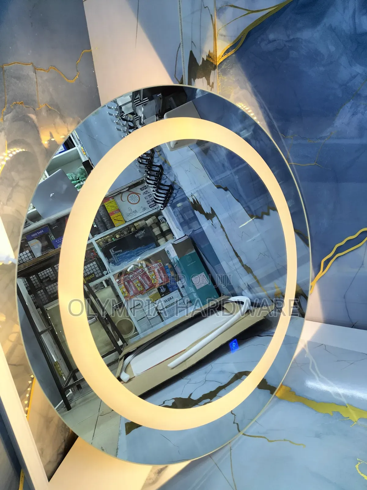 Circle Mirror With Lights
