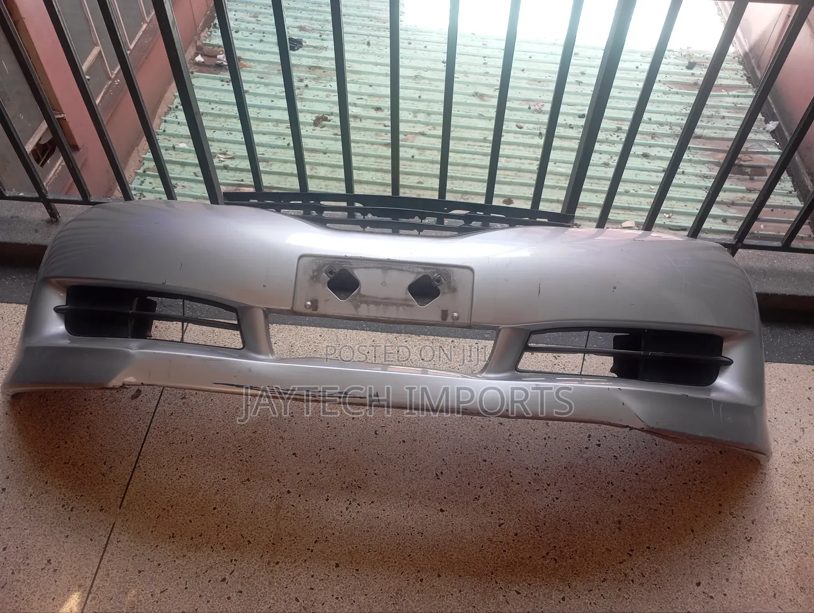 Wish 2010 Frontbumper