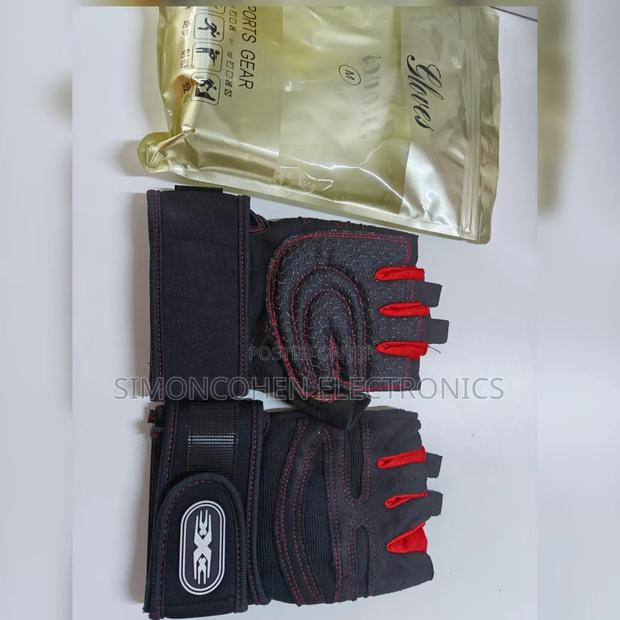 Weight Lifting Gloves - main view