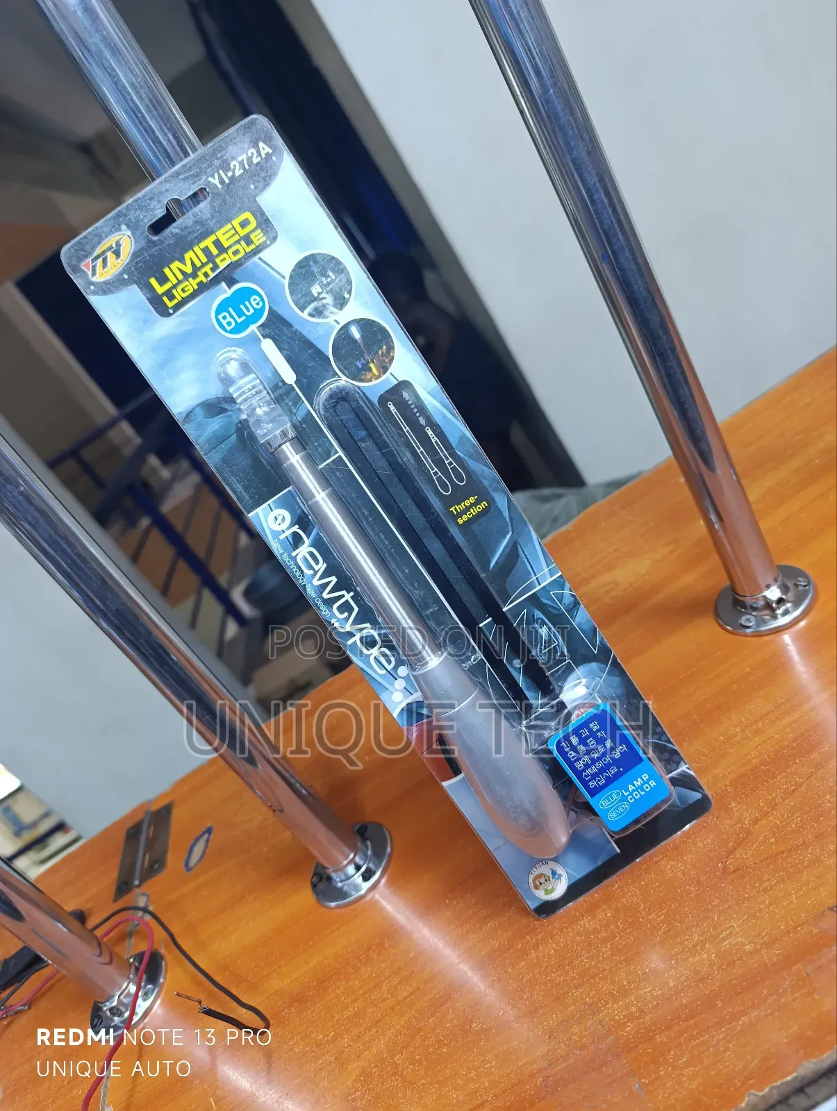 Led Flagpole Antenna – Front Mount