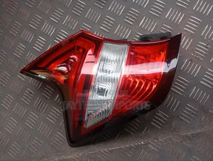 Nissan' Note 2018 Taillight