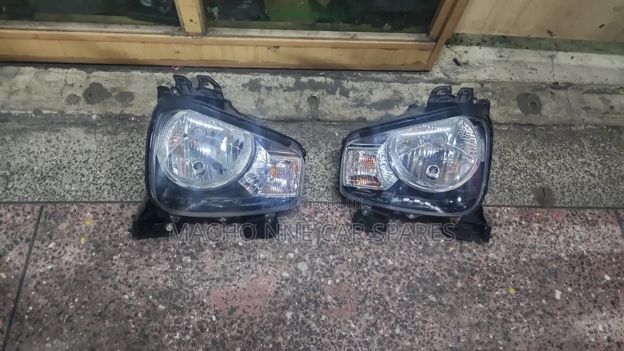 Suzuki Alto 2015 (Non) Headlight