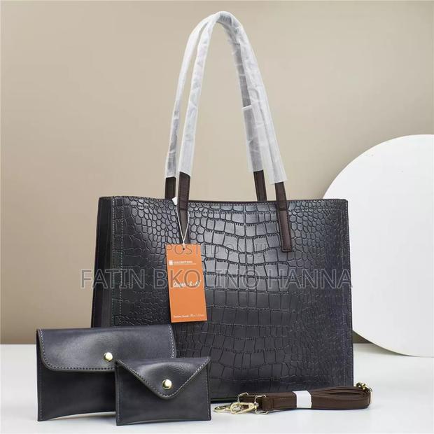 Quality Handbag Nice Material - thumbnail 3