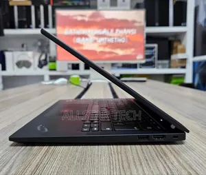 Laptop Lenovo Thinkpad X13 Yoga 16GB Intel Core I5 SSD 512GB