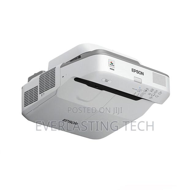 Epson Eb-685w Ultra Short Throw Wxga Projector - thumbnail 4