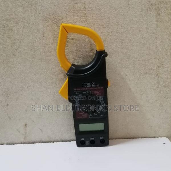 Digital TRMS Clamp Meter Dt225 - main view