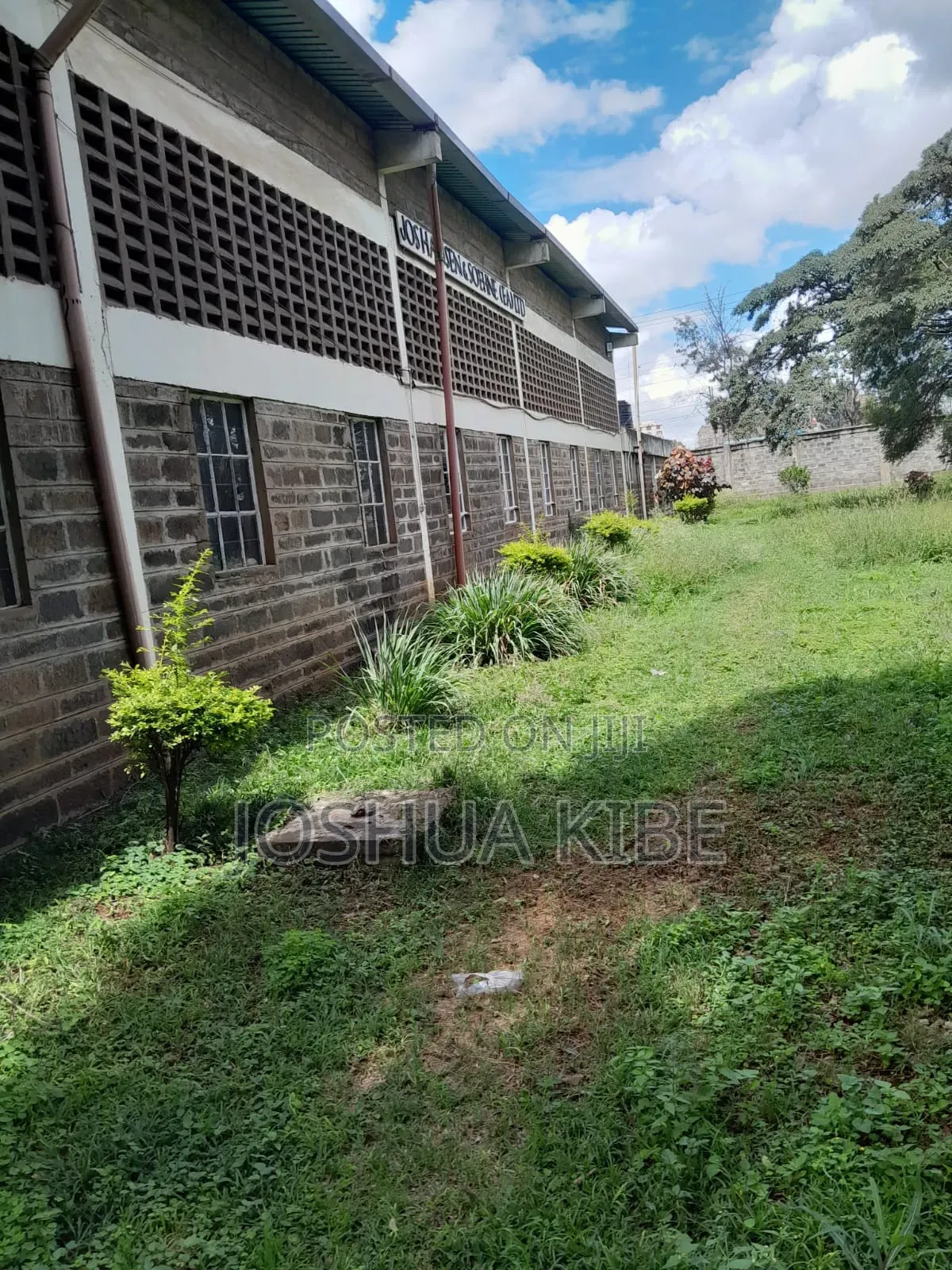 Prime 2.5-Acre Commercial Property in Baba Dogo Offices