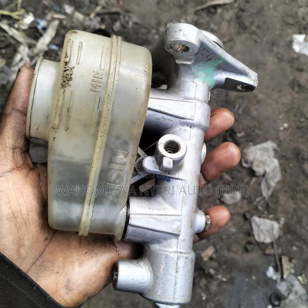 Toyota Ae 91 Master Cylinder - thumbnail 4
