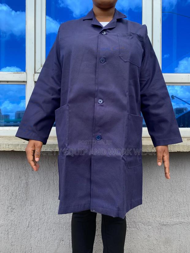 Heavy Cotton Dust Coat Long Lasting And Reliable. - main view