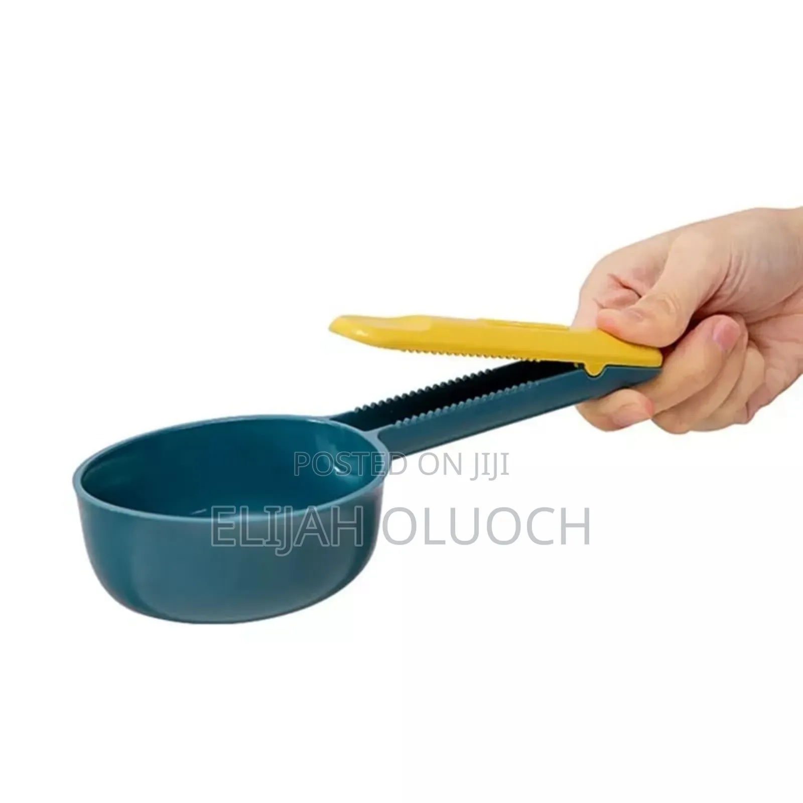 Scooping Spoons With Sealing Clip