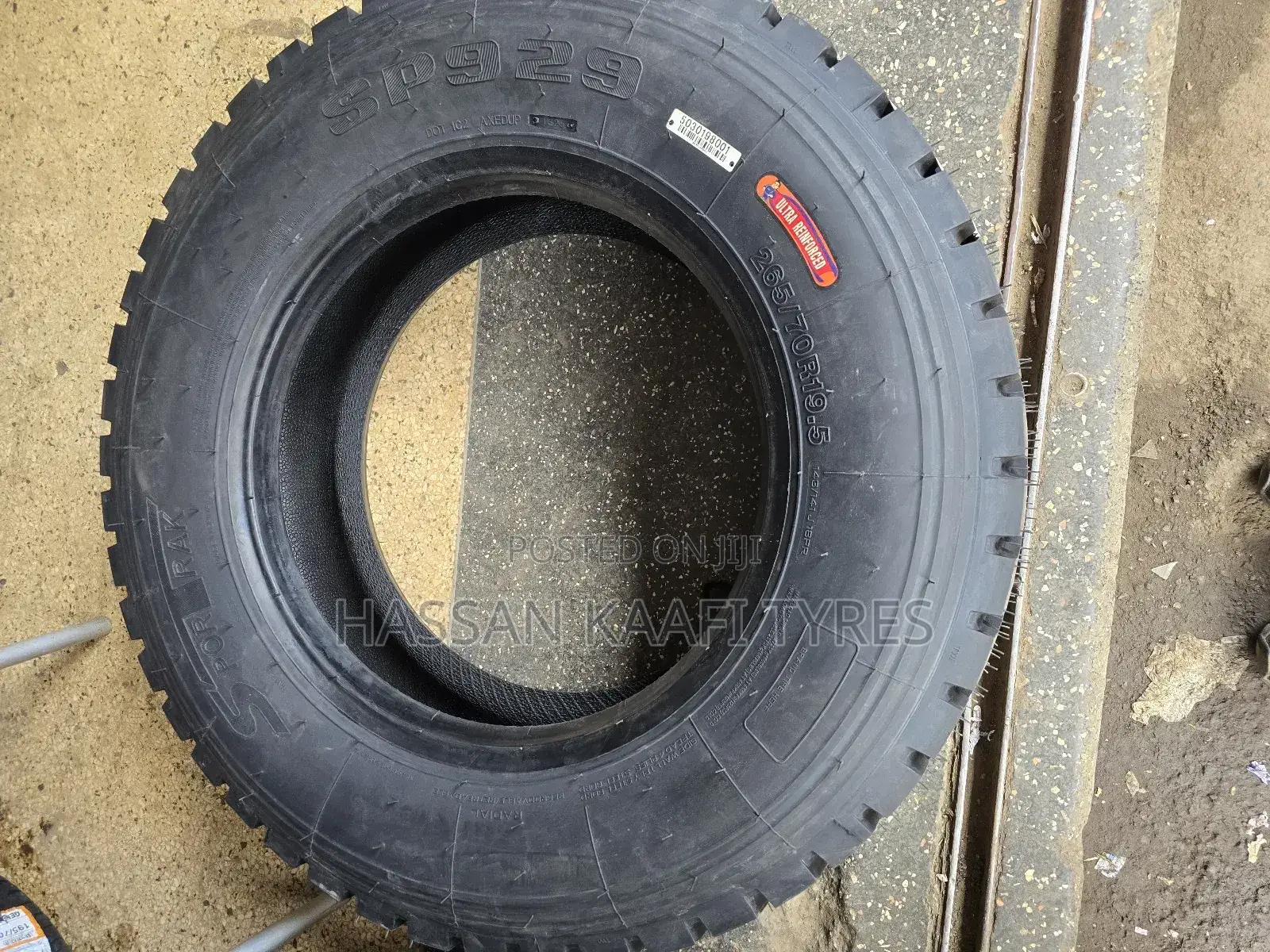 265/70r19.5 Sportrak Tyre Mk