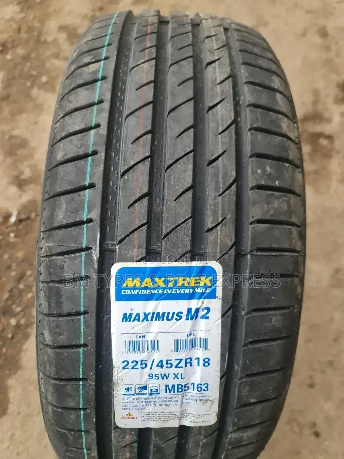 225 /45 R17 Maxtrek Tyres.