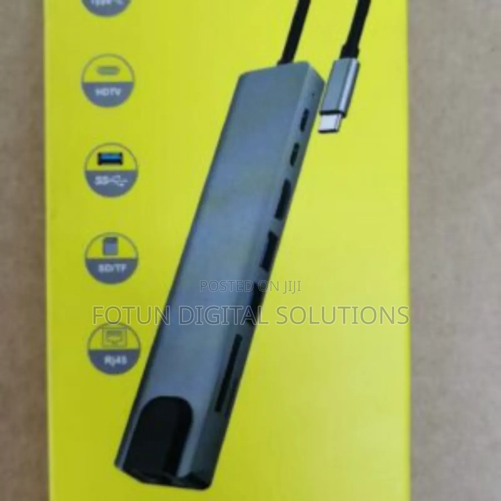 Usb-C 5-in-1 – Sleek Multiport Hub for Everyday Use