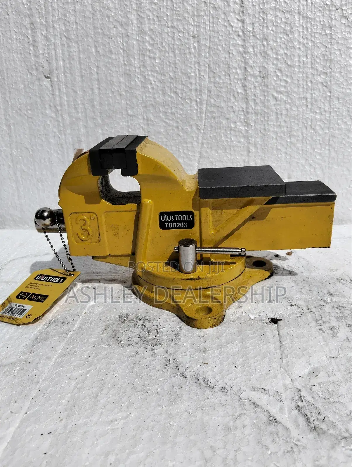 Universal Vice (Bench Vice)