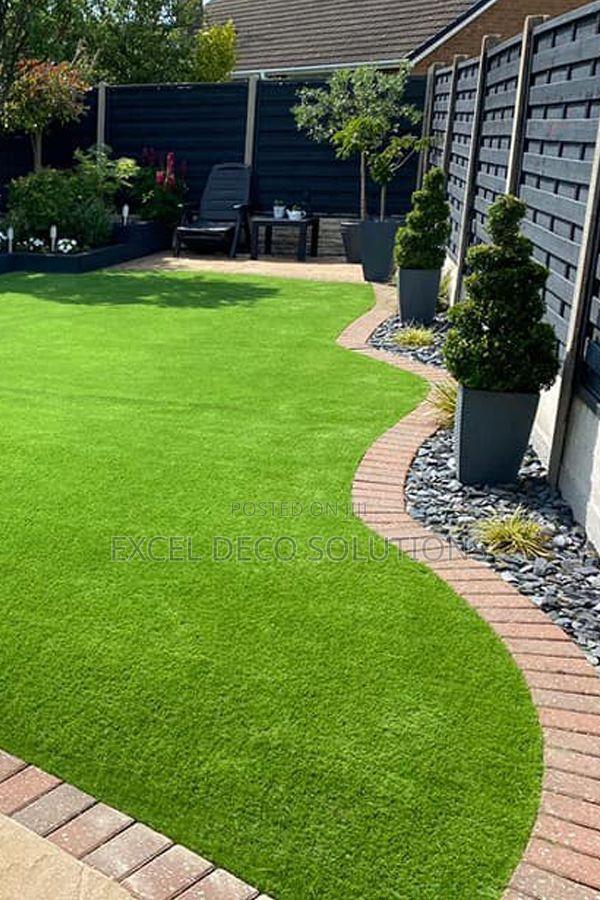 Foot Friendly Artificial Grass Carpet - main view