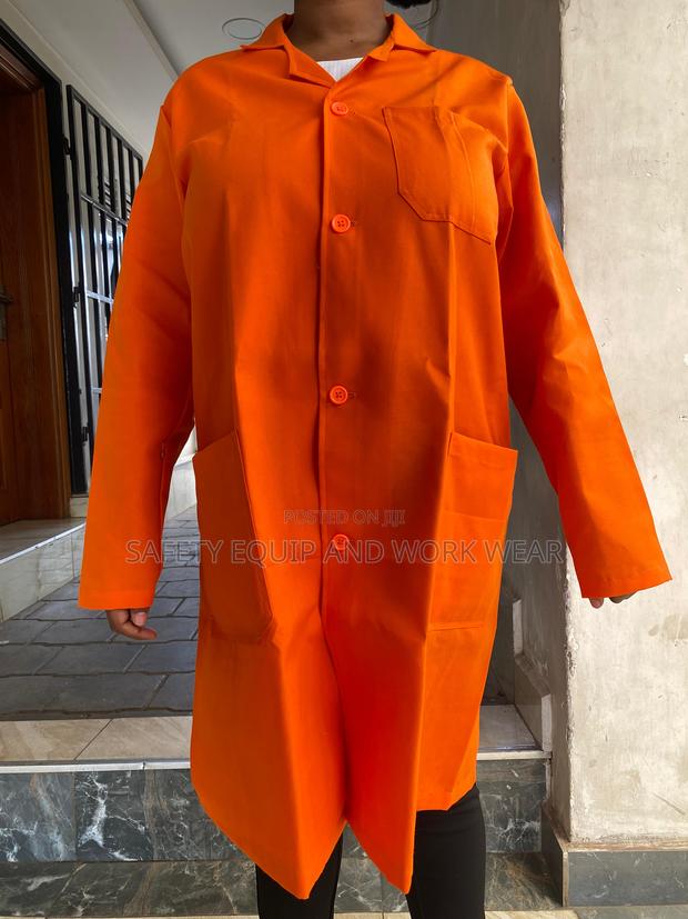 Dust Coat – High-quality Stitching - main view