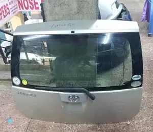 Passo 2008 Boot /Tailgate