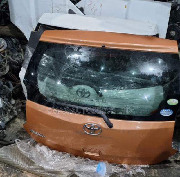 Toyota Passo 2012 Boot /Tailgate