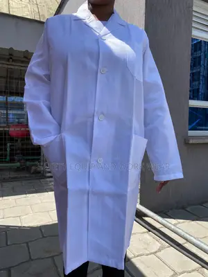 White Lab Coat – Hospital Grade