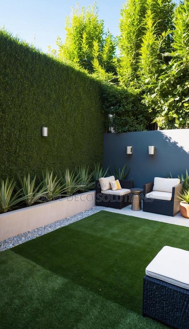 Artificial Grass Carpet -vibrant Outdoor Look - main view
