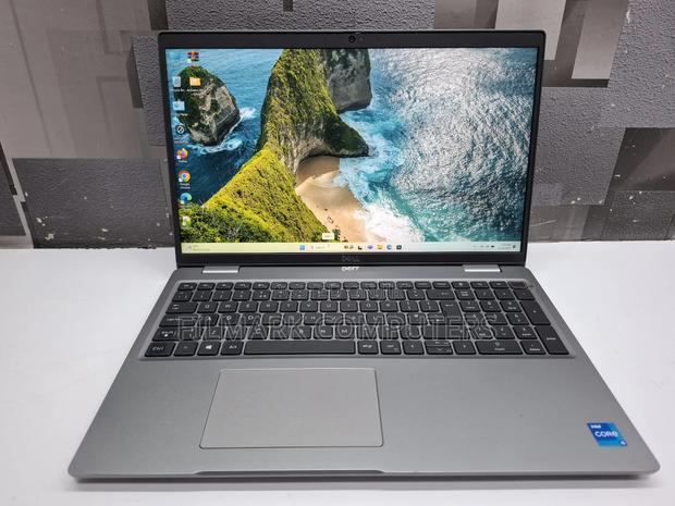 Laptop Dell Latitude E5520 16GB Intel Core i5 SSD 512GB