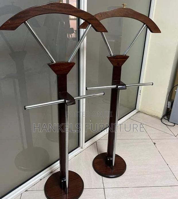 Boss Coat Hanger - main view