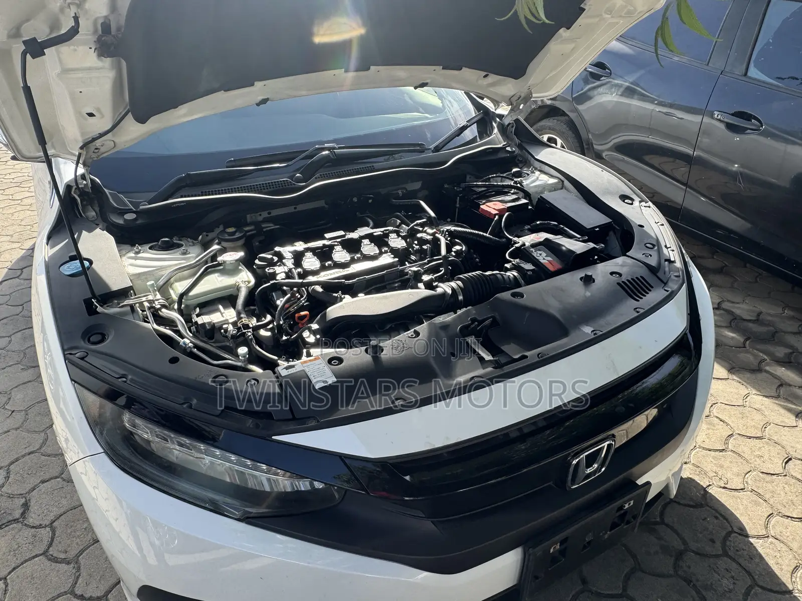 Honda Civic Touring 2021 Off white