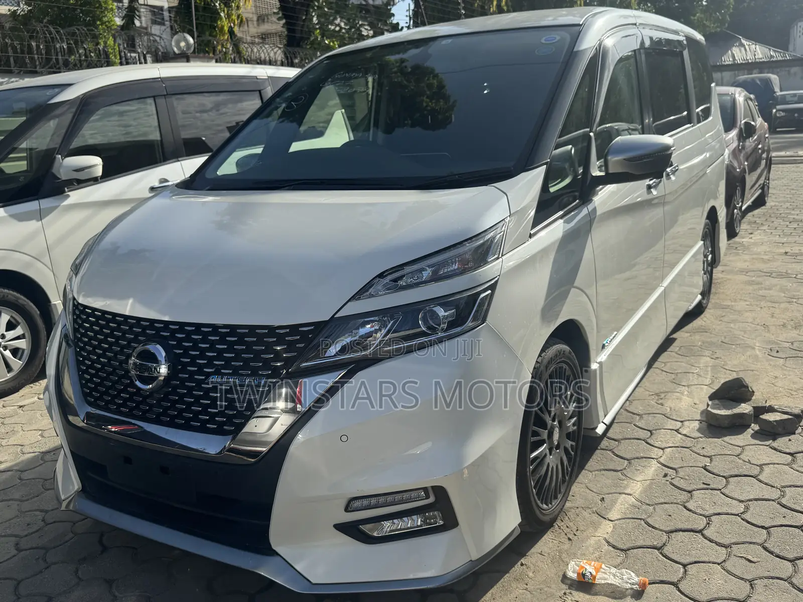 Nissan Serena 2020 White