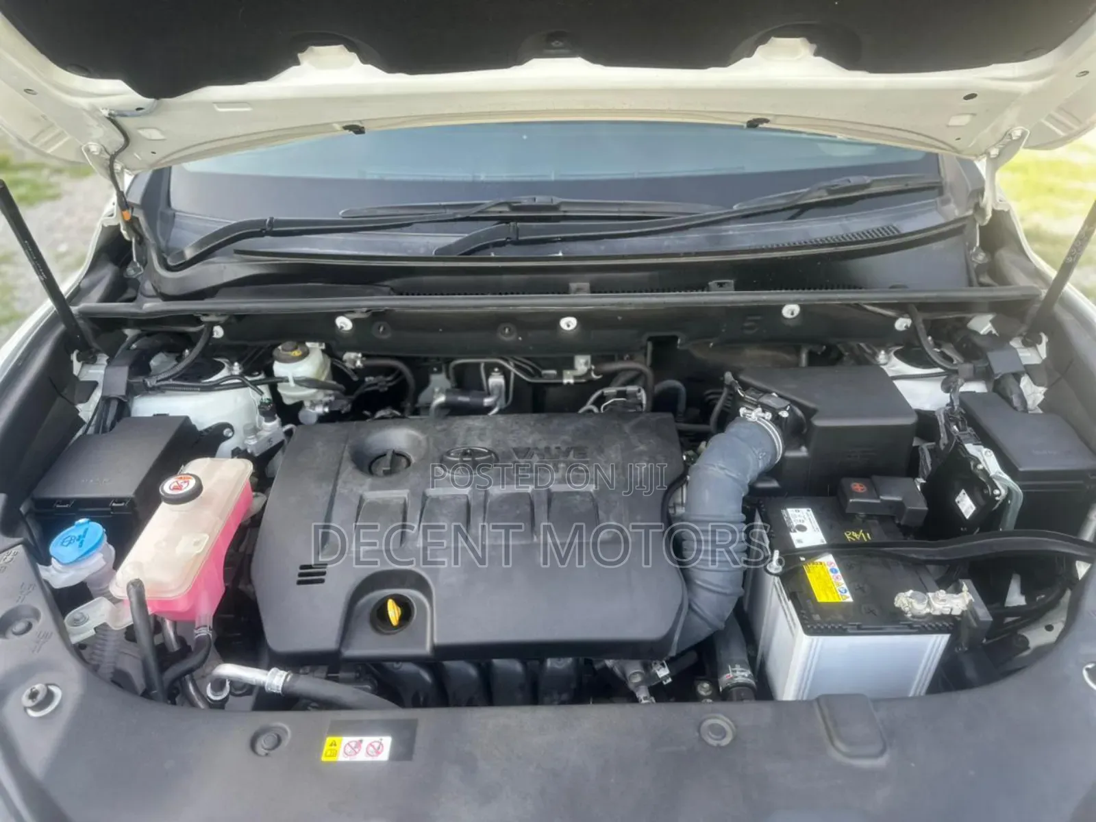 Toyota Harrier 2.0 Turbo 2018 White
