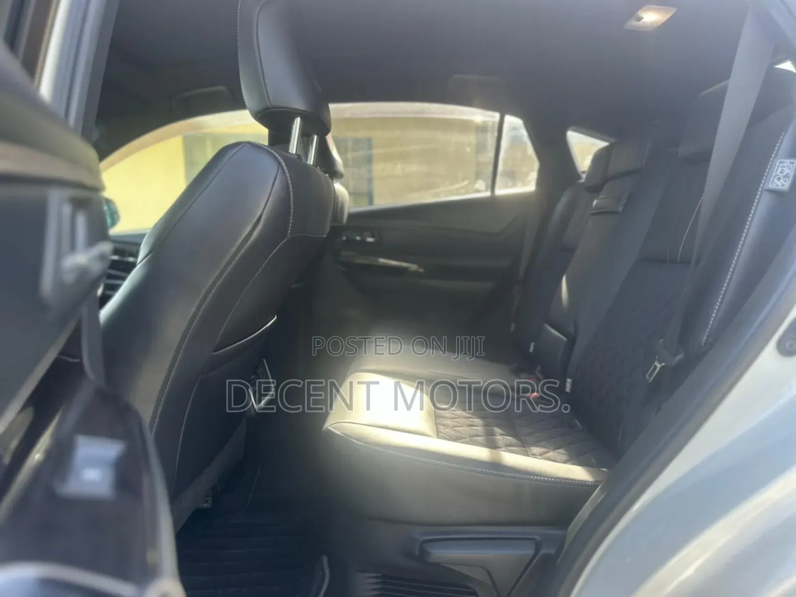 Toyota Harrier 2.0 Turbo 2018 White
