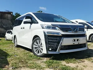 Toyota Vellfire 2019 White