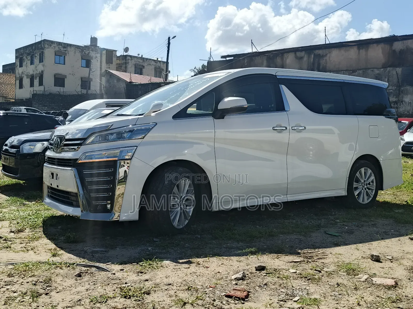 Toyota Vellfire 2019 White