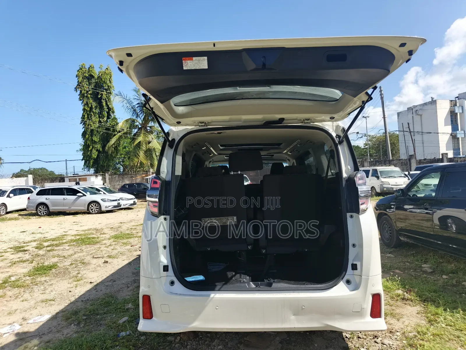 Toyota Vellfire 2019 White