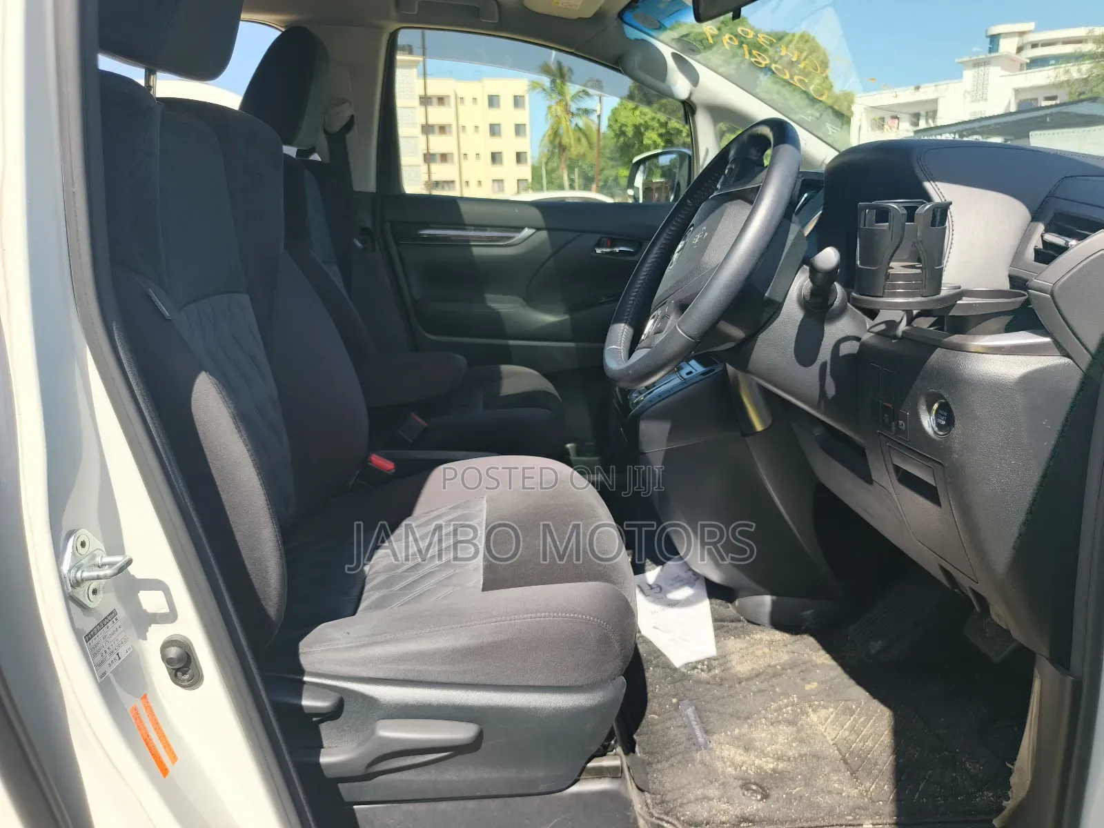 Toyota Vellfire 2019 White